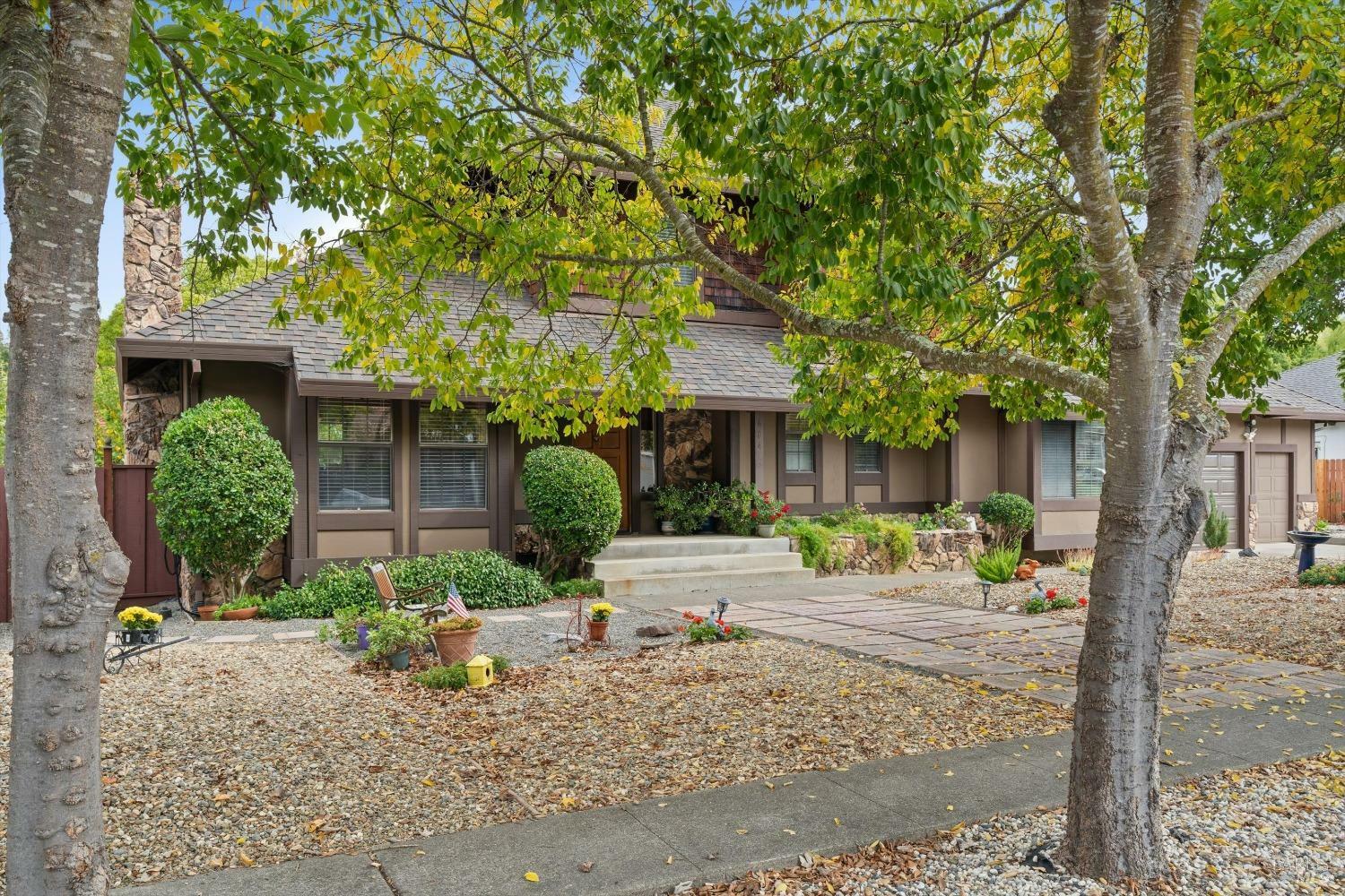 Property Photo:  604 Jonas Lane  CA 94952 