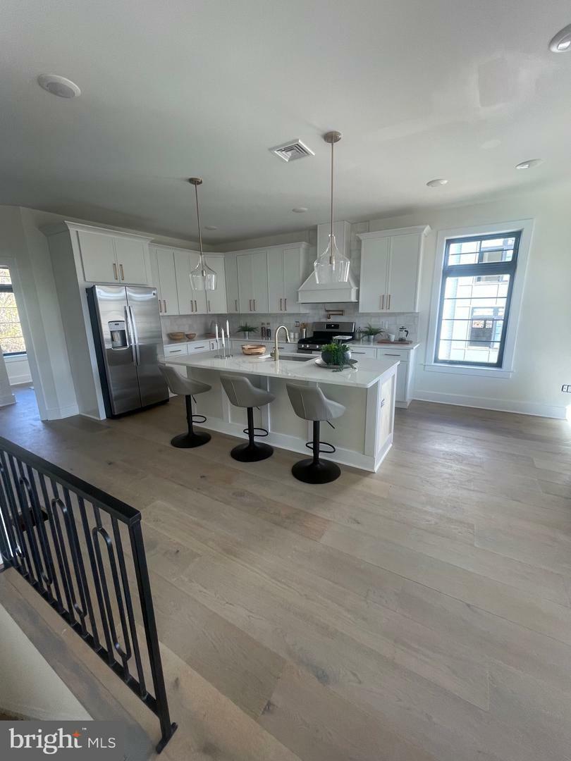 Property Photo: 7519 Ridge 204 PA 19128