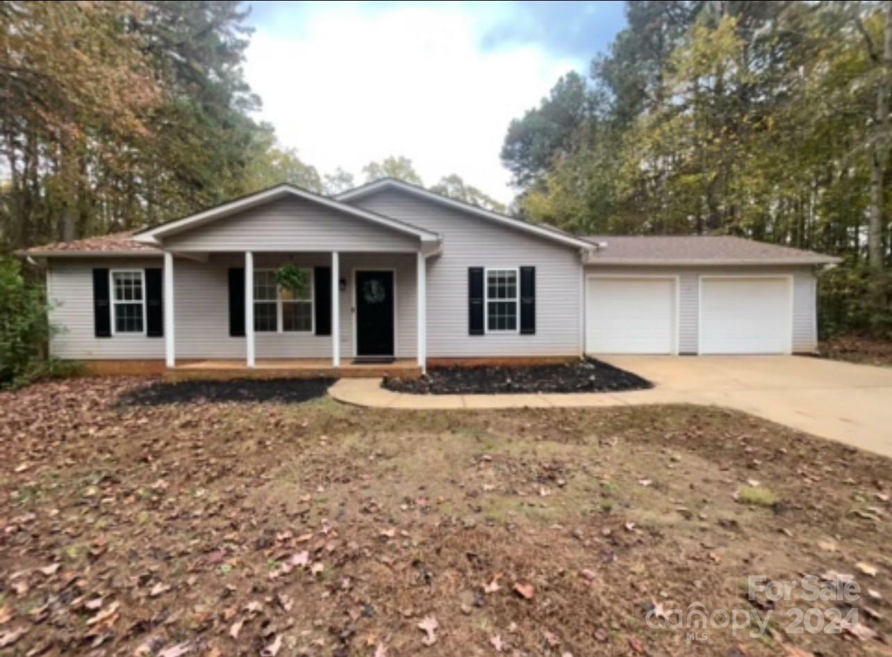 Property Photo:  136 Creek Branch Drive  NC 28115 