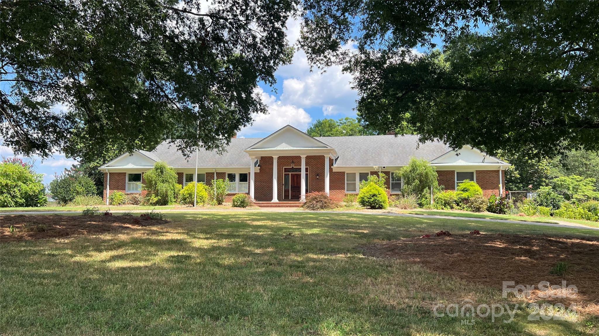 Property Photo:  206 N Trexler Avenue  NC 28138 