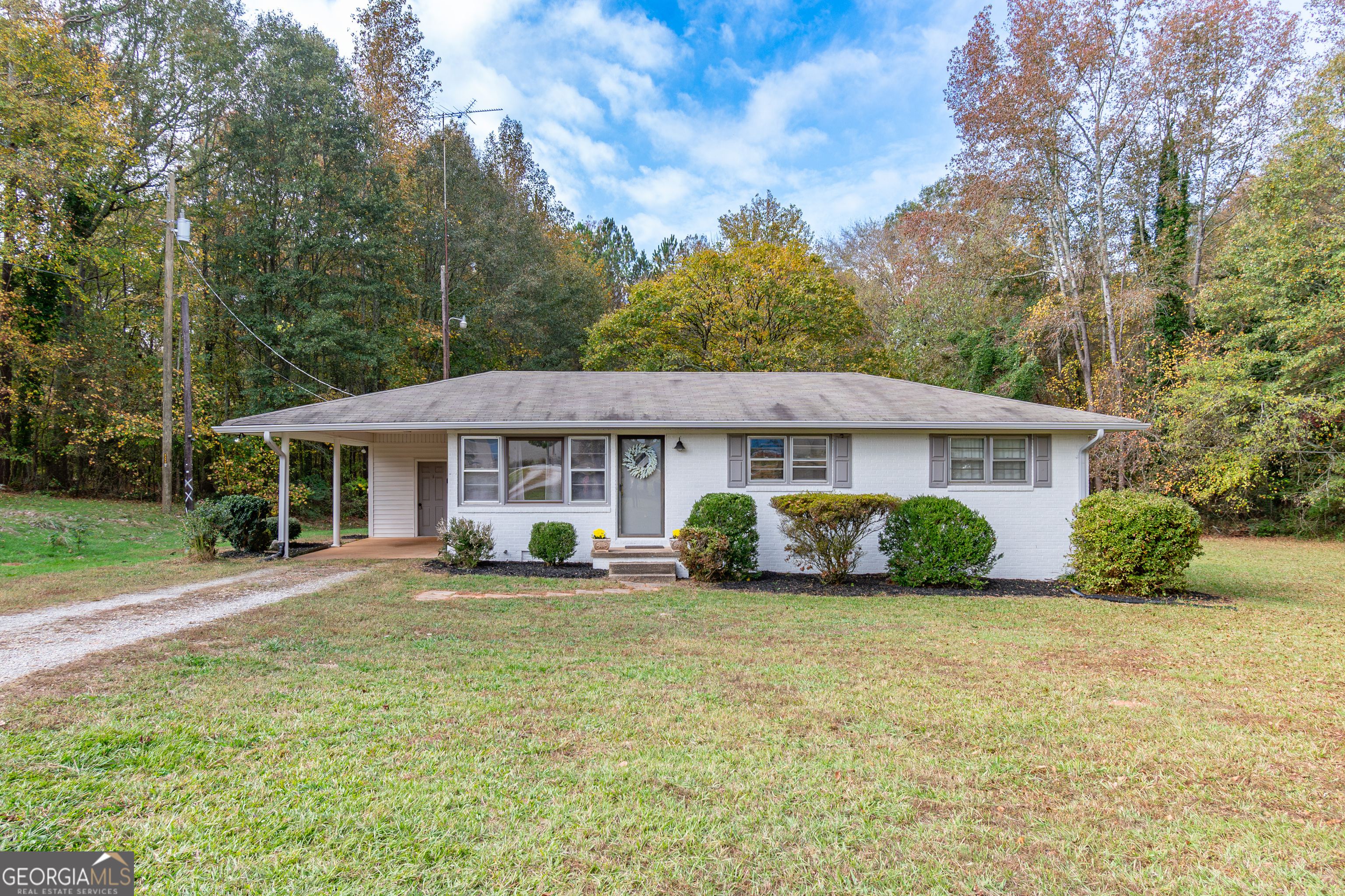 Property Photo:  1902 Athens Highway  GA 30549 