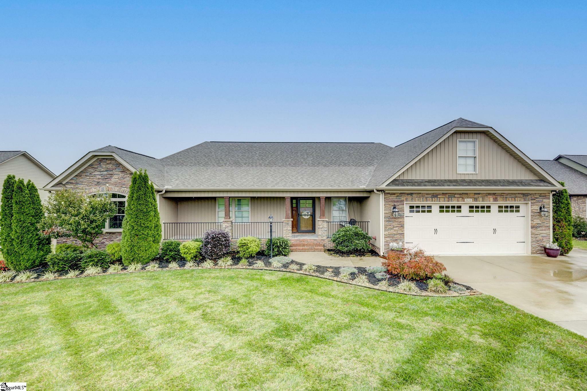 Property Photo: 808 Love Springs Road SC 29330
