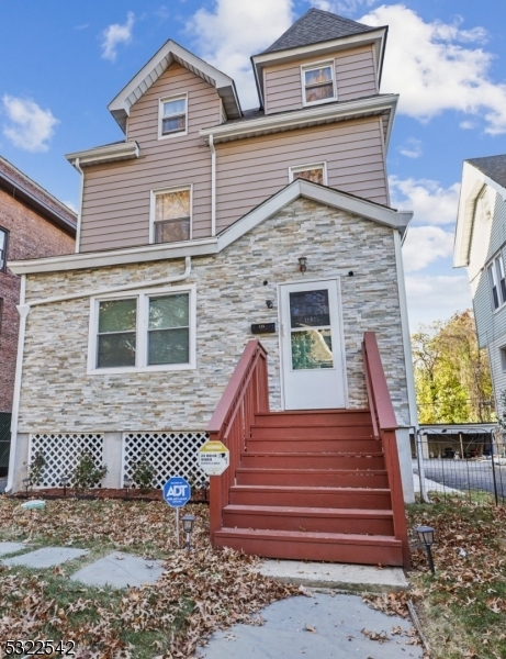 Property Photo:  125 So Arlington Ave  NJ 07018 