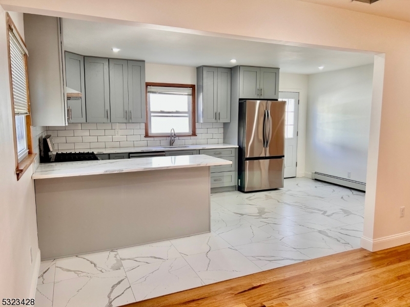 Property Photo:  112 Woodrow Avenue 2  NJ 07424 