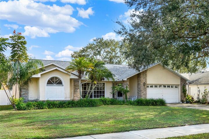 Property Photo: 1007 Tony Circle FL 34772