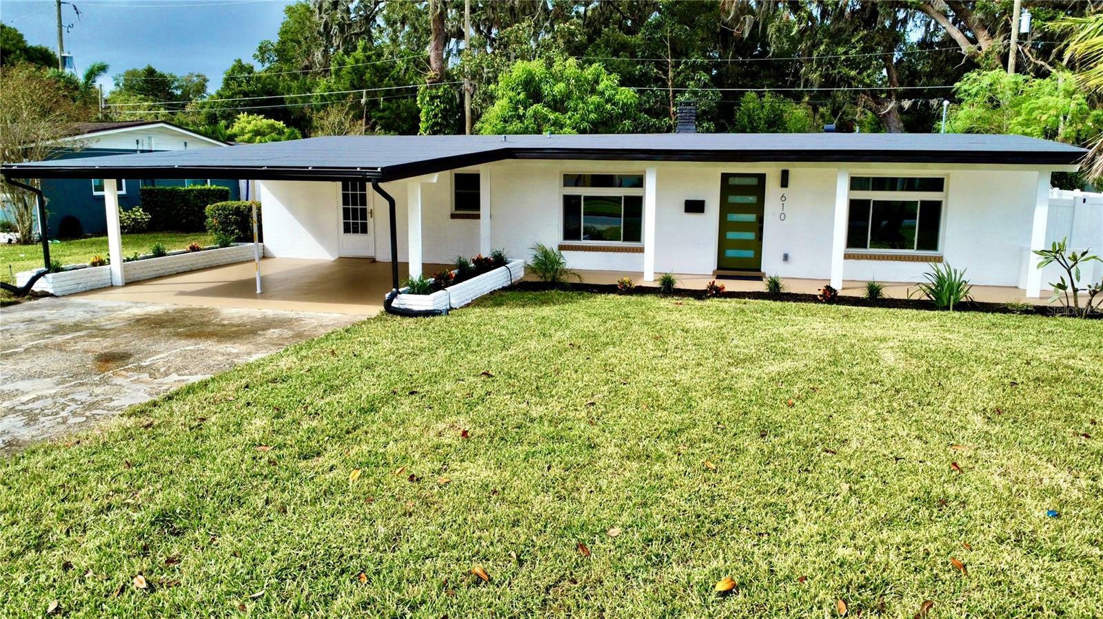 Property Photo:  610 Strathmore Drive  FL 32803 