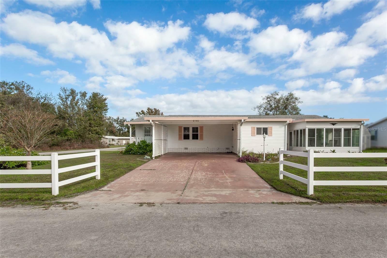 Property Photo:  5146 Cambridge Court  FL 34785 