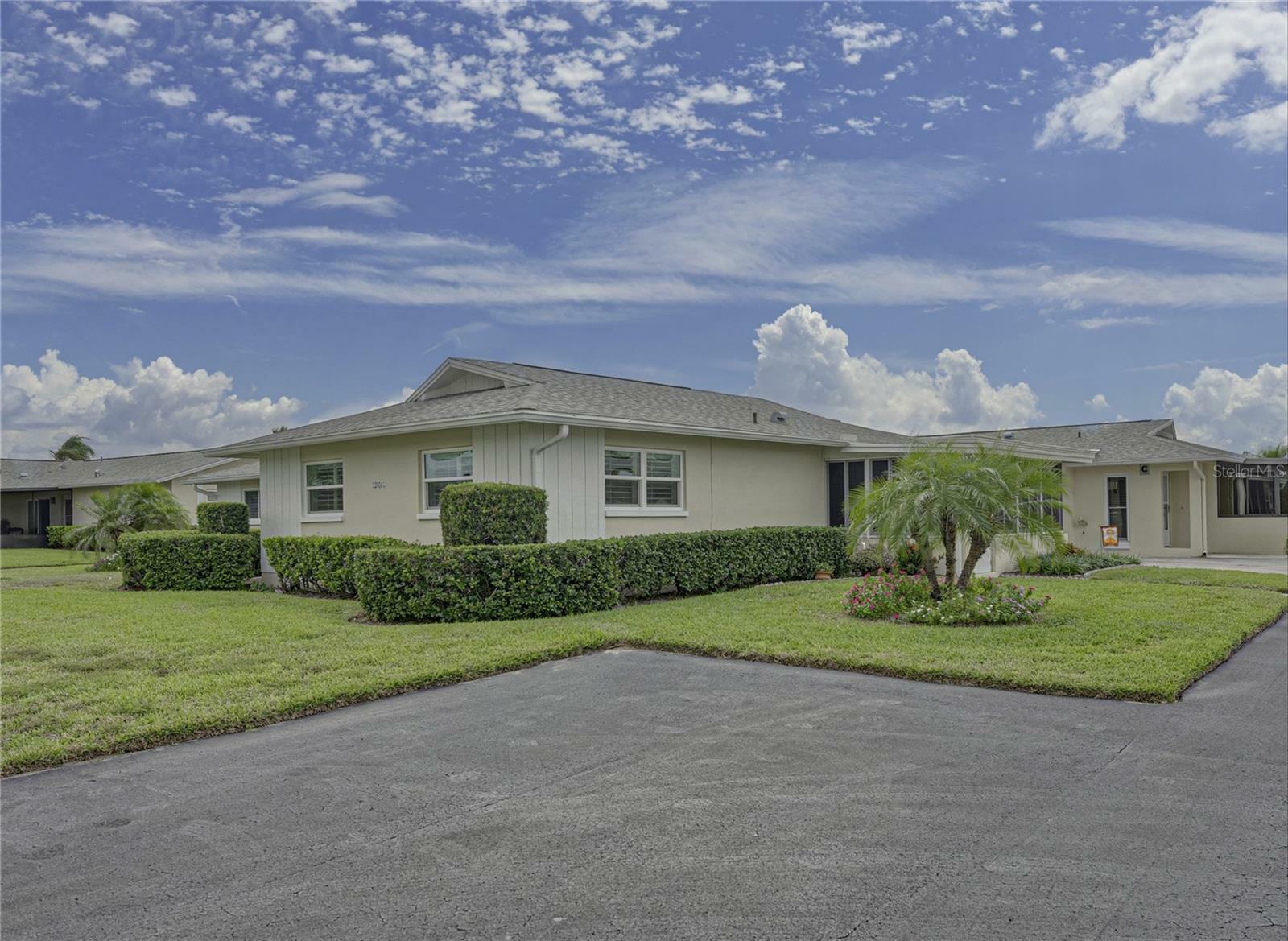 Property Photo:  2814 Highlands Boulevard B  FL 34684 