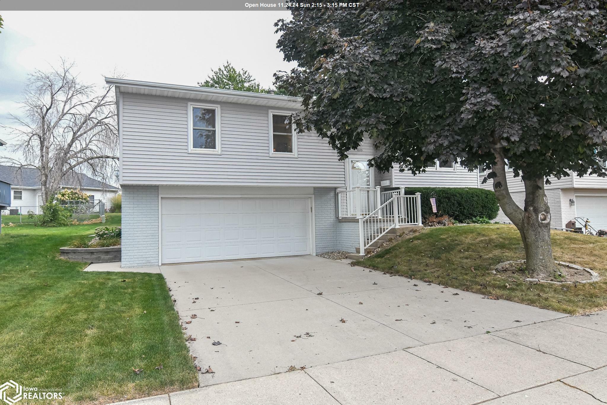 Property Photo:  1505 Greenfield Drive  IA 50158 