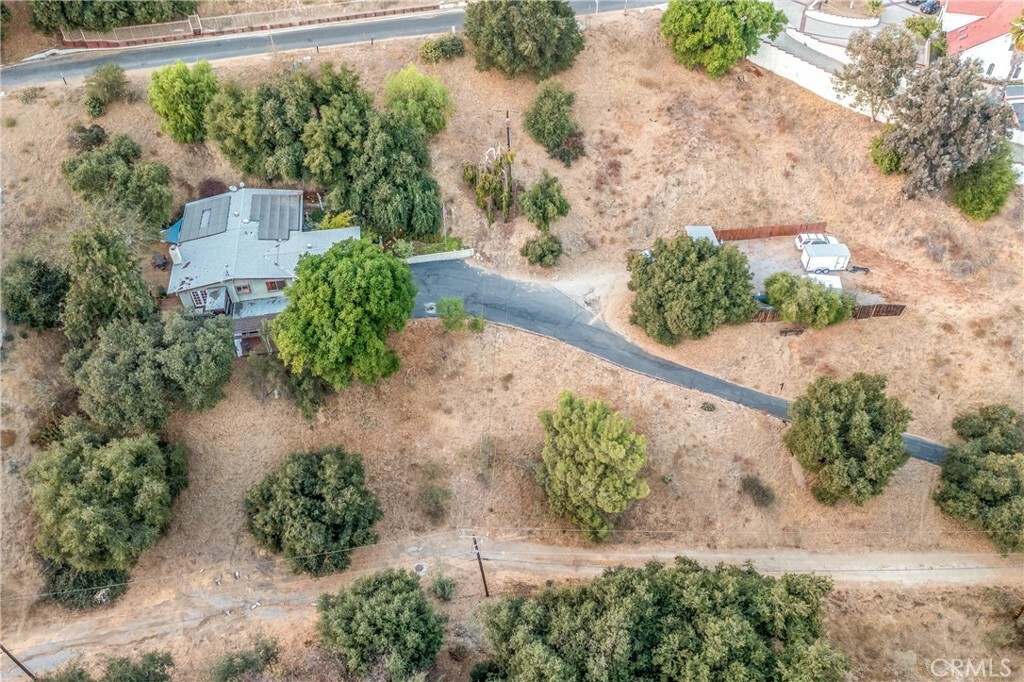 Property Photo:  1094 Oak Knoll Drive  CA 91768 