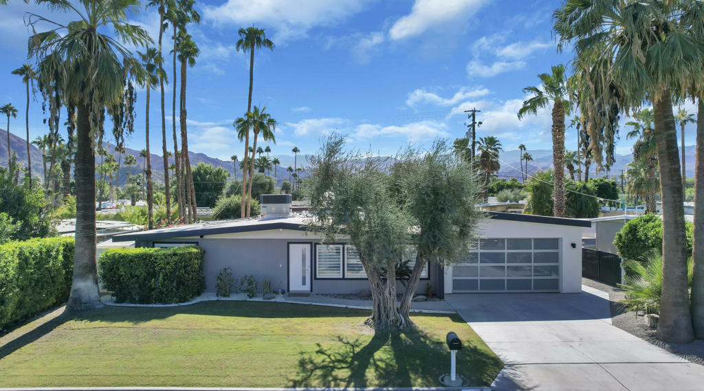 74581 Driftwood Drive  Palm Desert CA 92260 photo