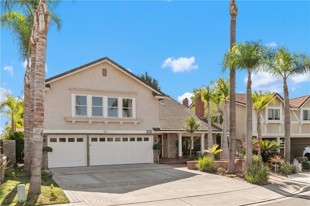 Property Photo:  23776 Brant Lane  CA 92677 