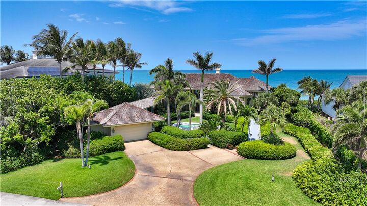 Property Photo: 186 Ocean Way FL 32963