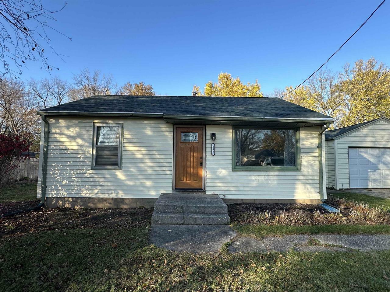 Property Photo:  835 East Elmwood Avenue  WI 53511 