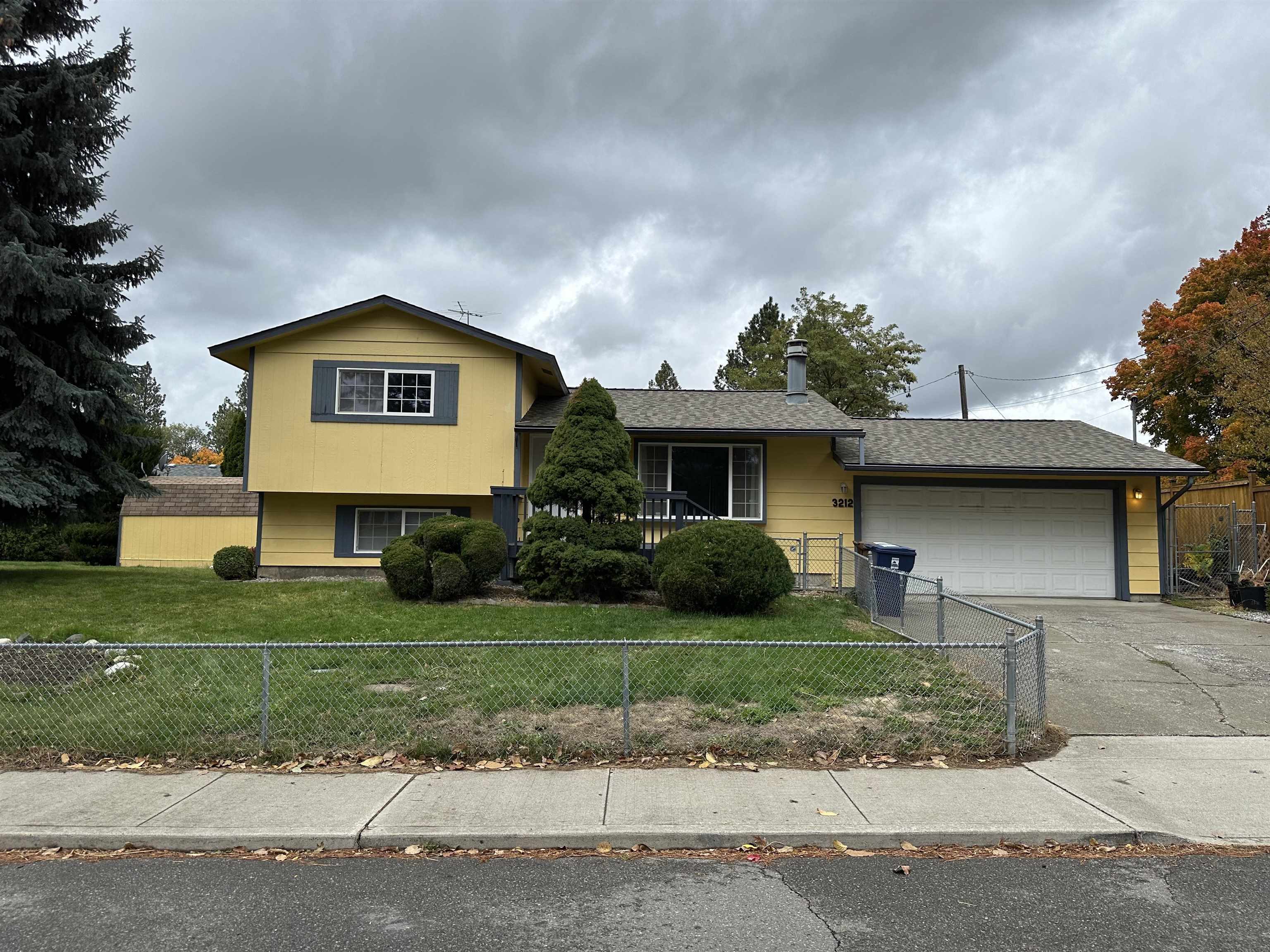 Property Photo:  3212 S Myrtle St  WA 99223 