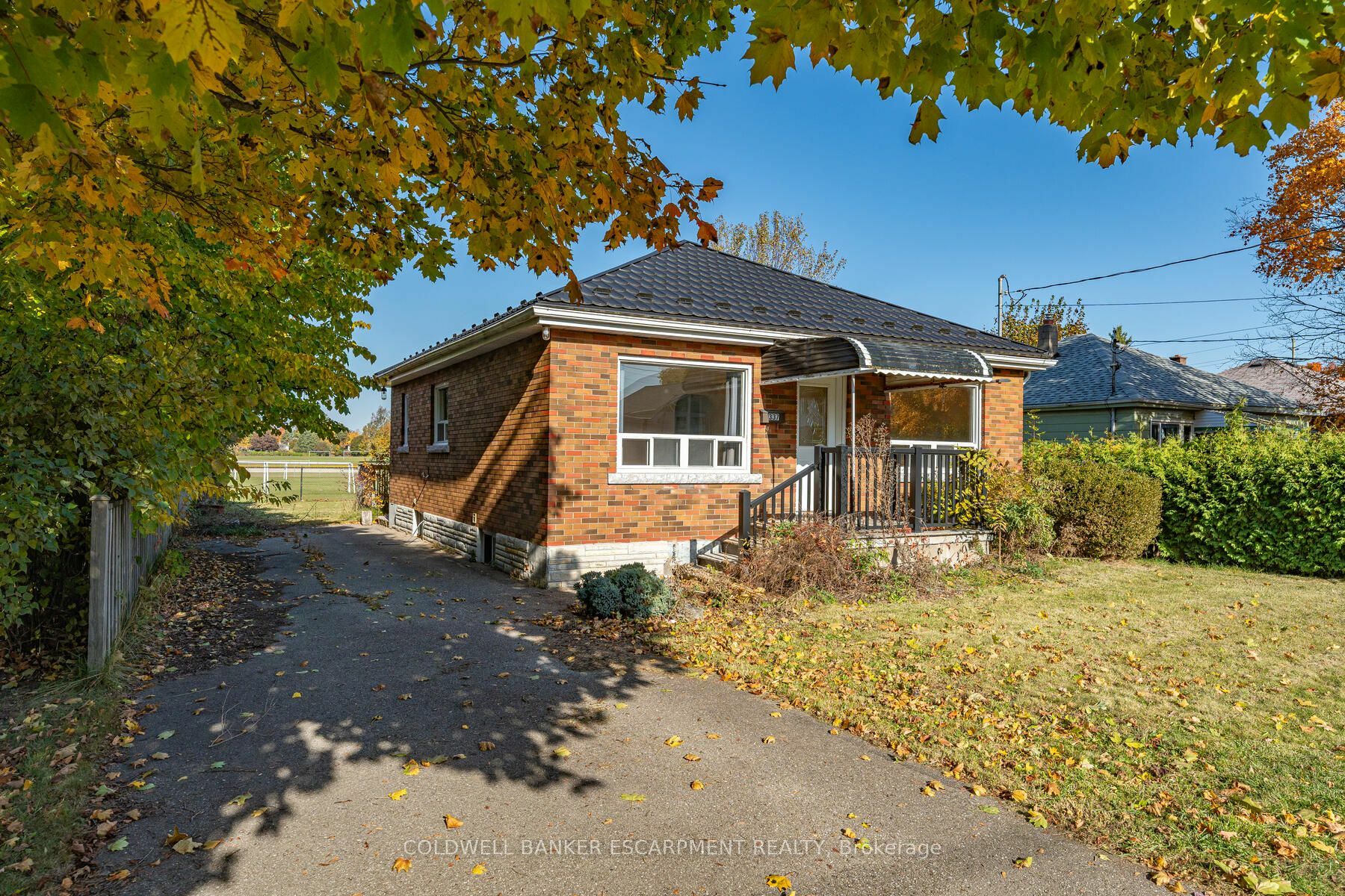 337 Peel St  Halton Hills ON L7J 1M9 photo