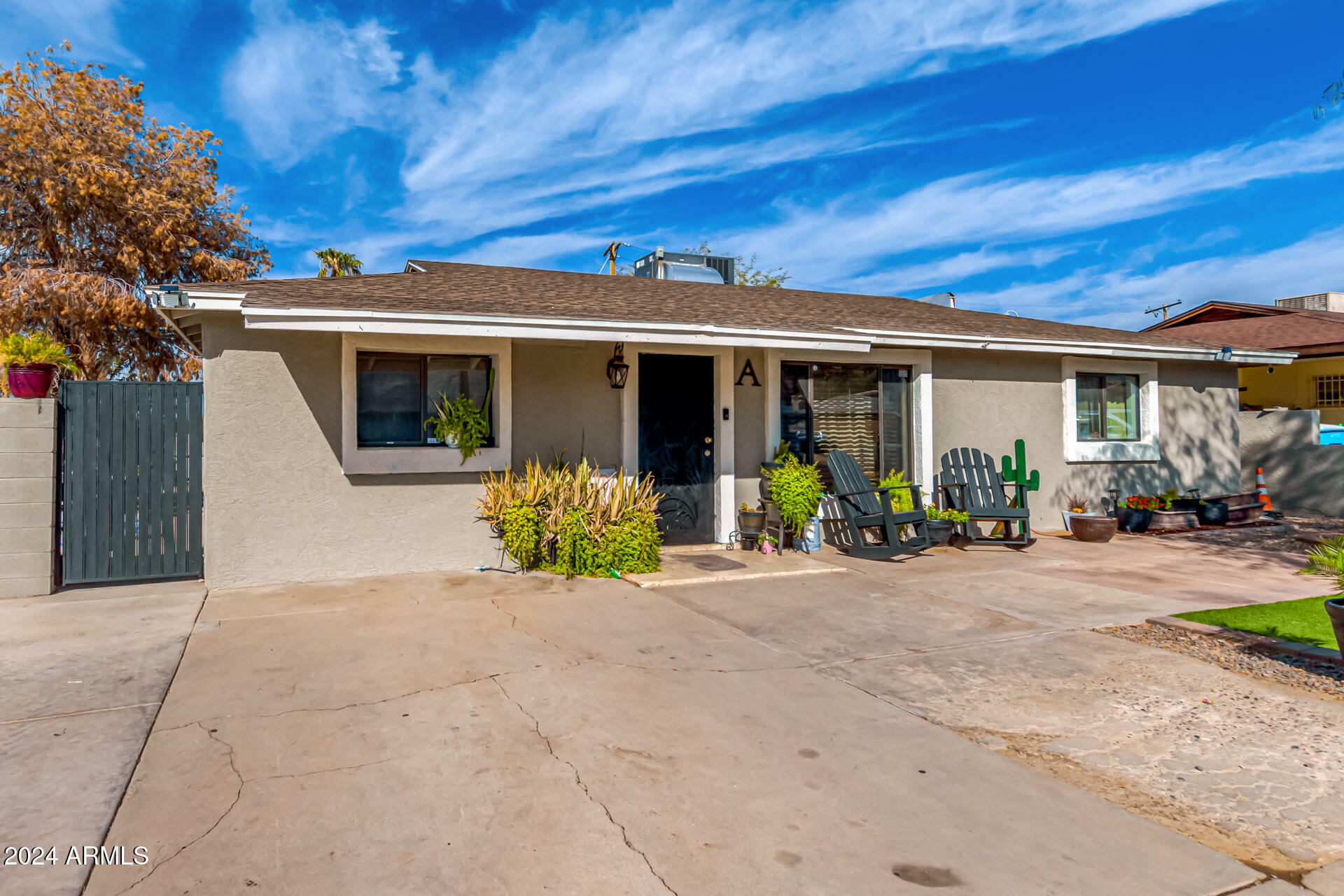 Property Photo:  926 W Piedmont Road  AZ 85041 