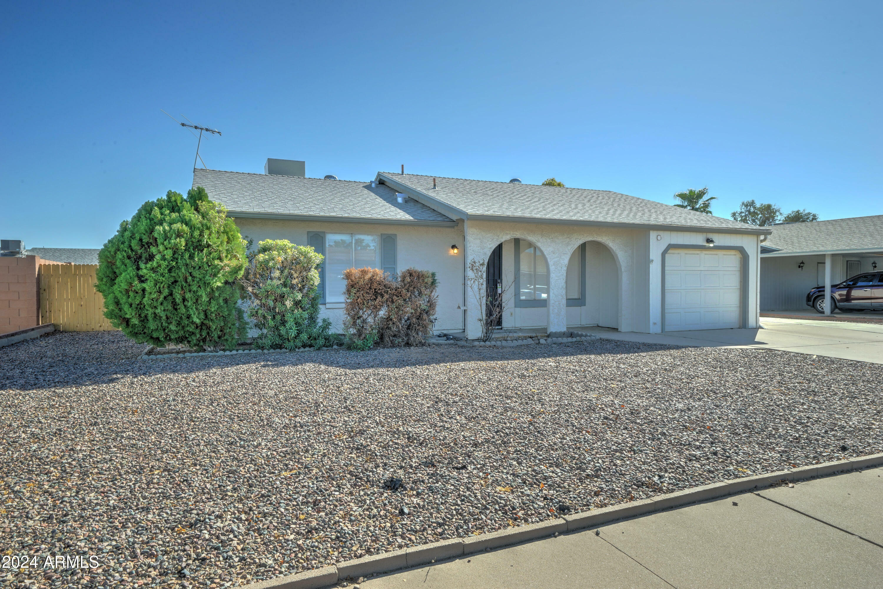 Property Photo:  1701 W Temple Street  AZ 85224 