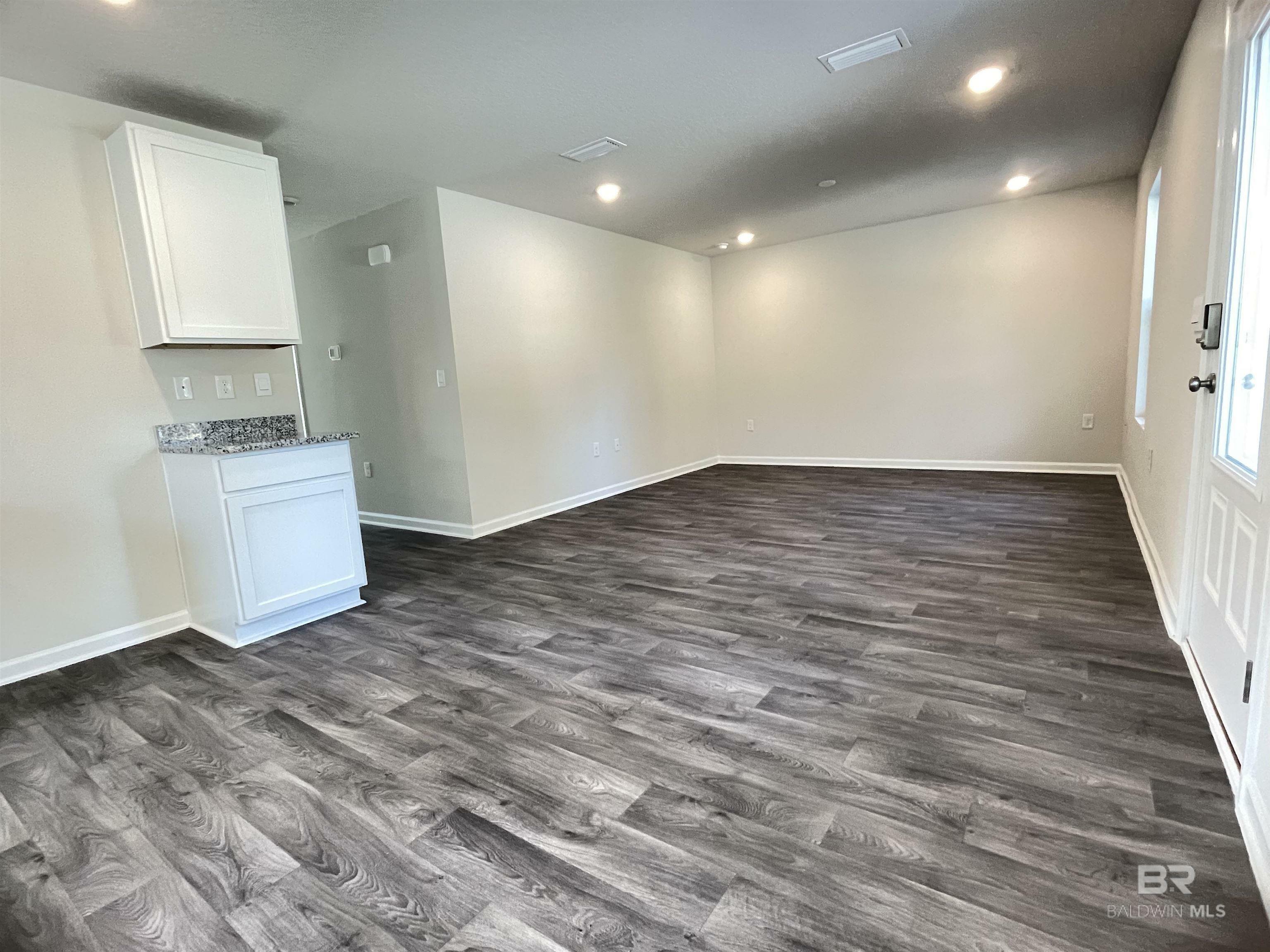 Property Photo:  1092 South Bay Street  AL 36535 