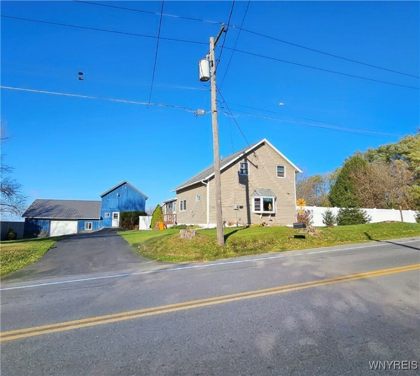 Property Photo:  1107 Chaffee Road  NY 14009 