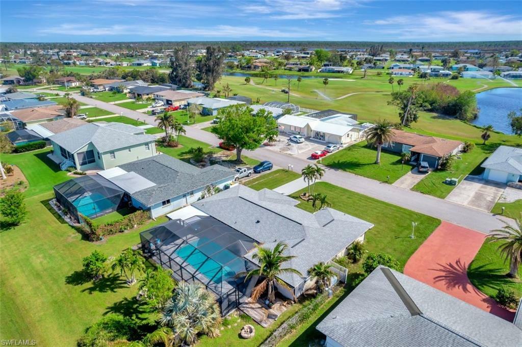 Property Photo: 12 Golfview Rd FL 33947