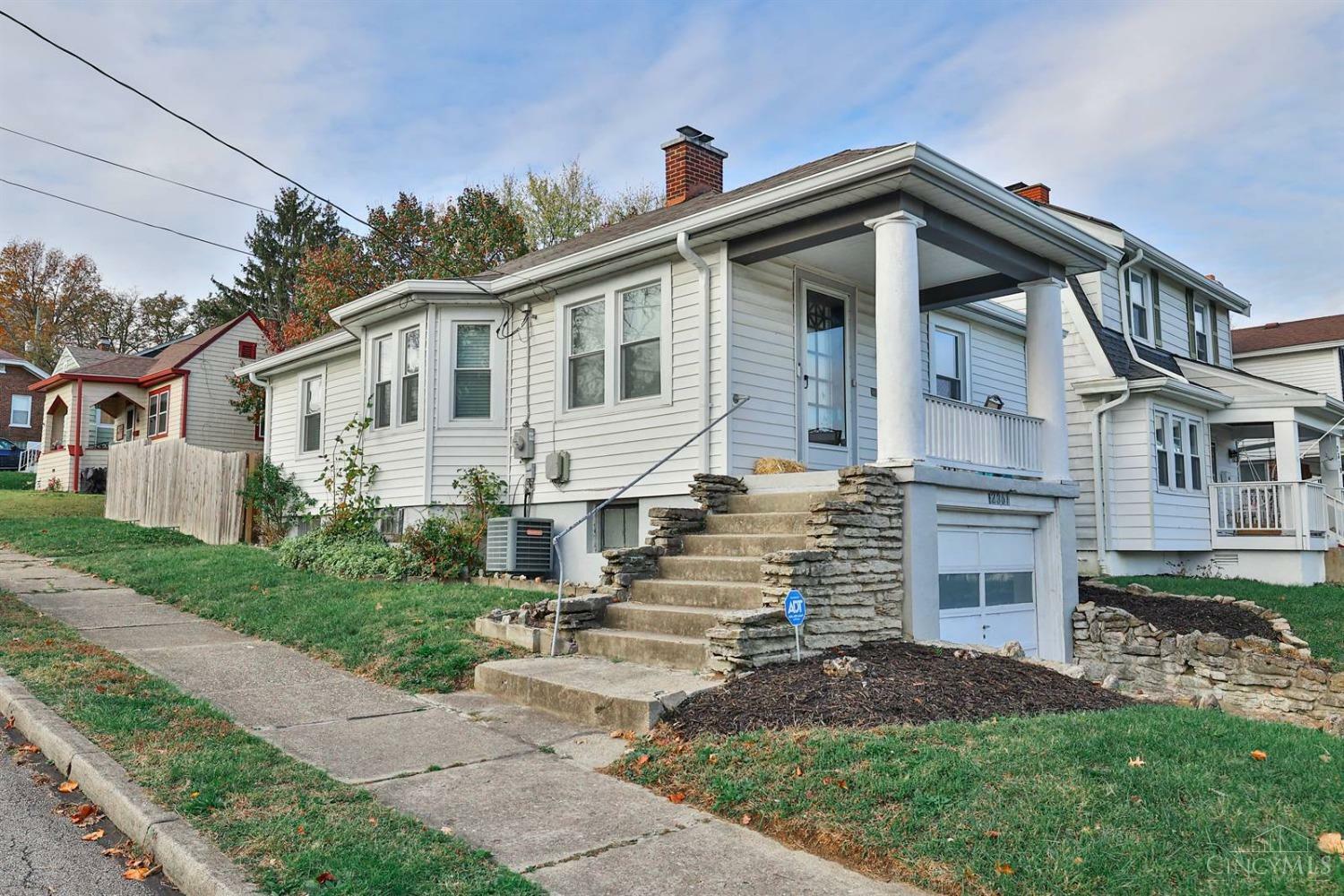 Property Photo:  2361 Glenside Avenue  OH 45212 