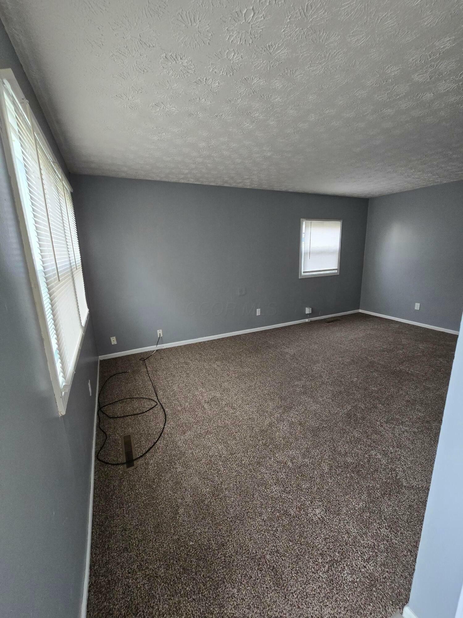 Property Photo:  2252 Lexington Avenue  OH 43211 