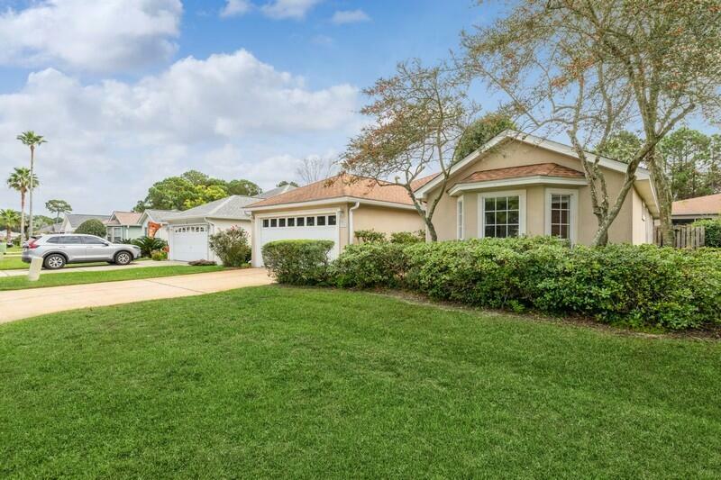 Property Photo:  70 Bay Tree Drive  FL 32550 