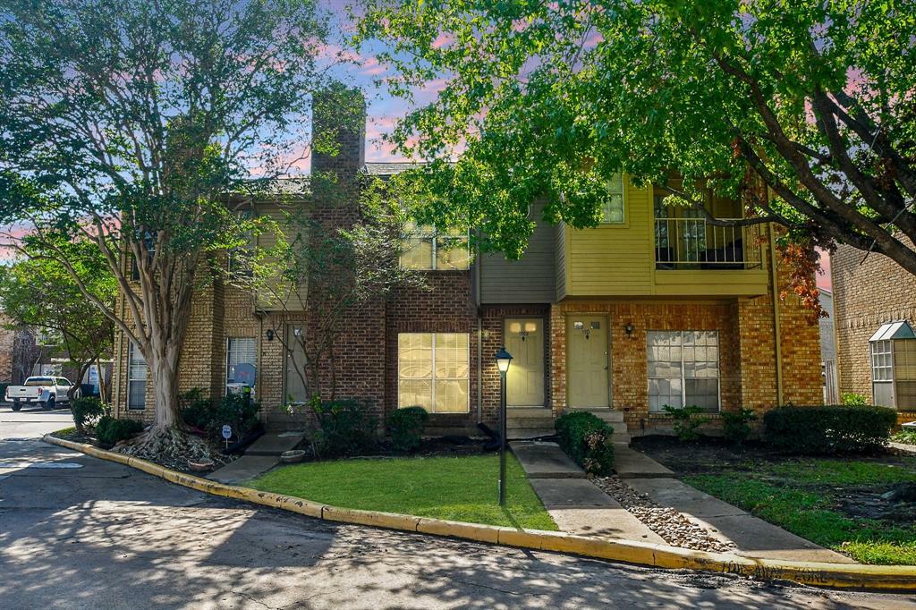 Property Photo:  1515 Sandy Springs Road 1702  TX 77042 