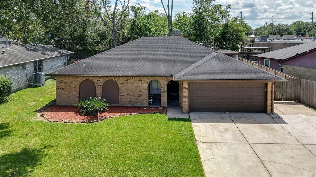 2105 Roland Rue Street  Pearland TX 77581 photo