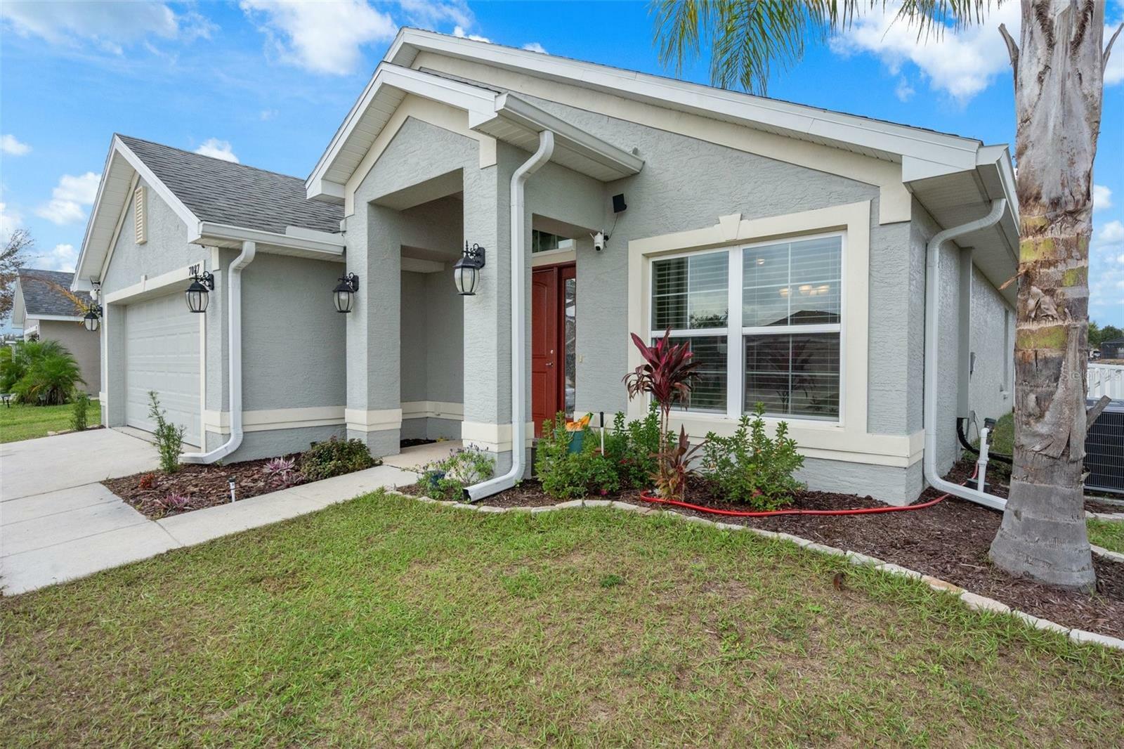 Property Photo:  7087 Wirevine Drive  FL 34602 