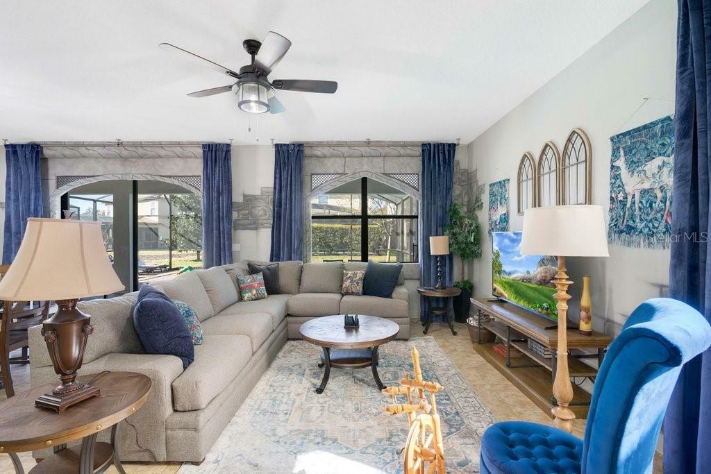 Property Photo: 1430 Thunderbird Road FL 33896