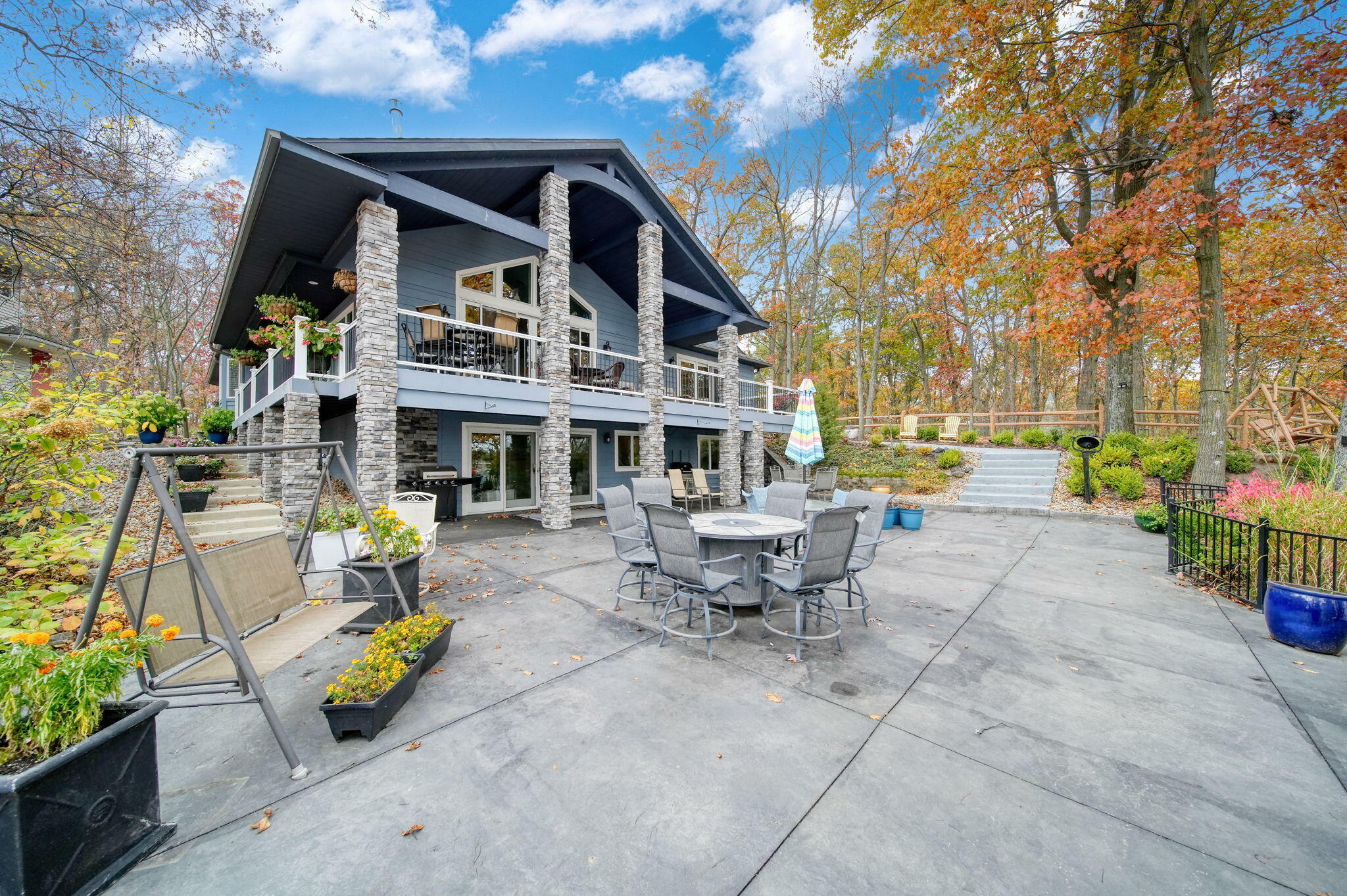 Property Photo:  2307 Tecumseh Drive  MI 49230 