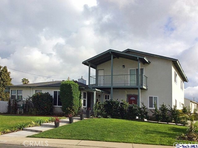 Property Photo:  8416 Kittyhawk Avenue  CA 90045 