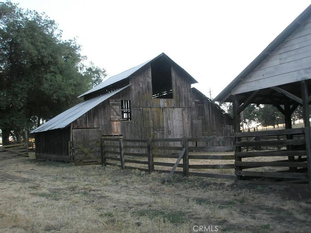 Property Photo:  35294 Ruth Hill Road  CA 93675 