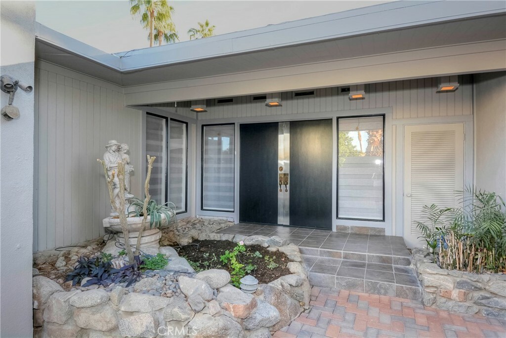 Property Photo:  75493 Stardust Lane  CA 92210 