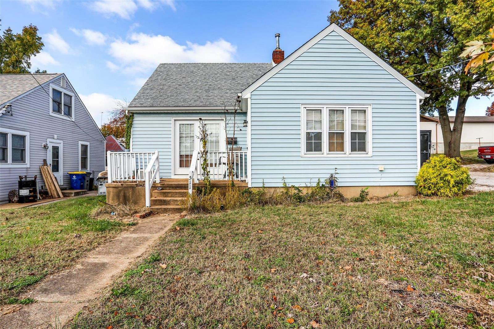 Property Photo:  511 Madison Avenue  MO 63090 