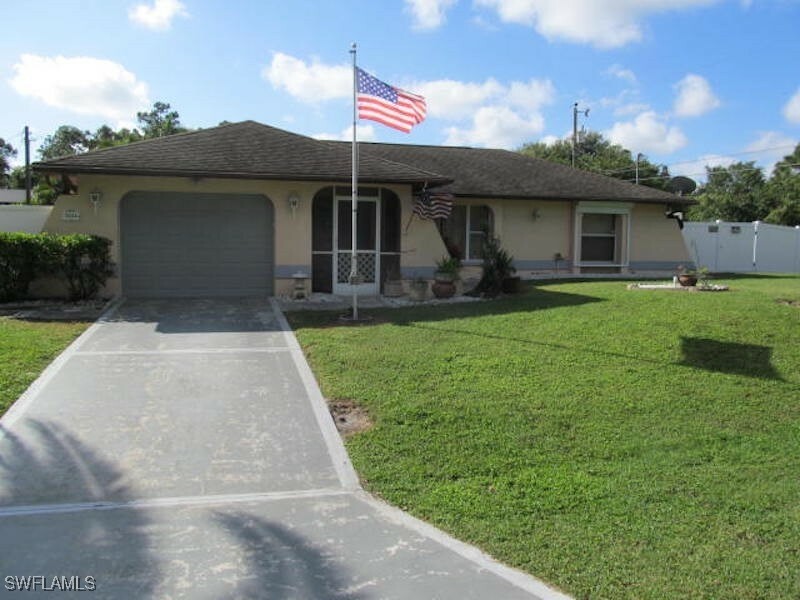 2604 E 7th Street  Lehigh Acres FL 33936 photo