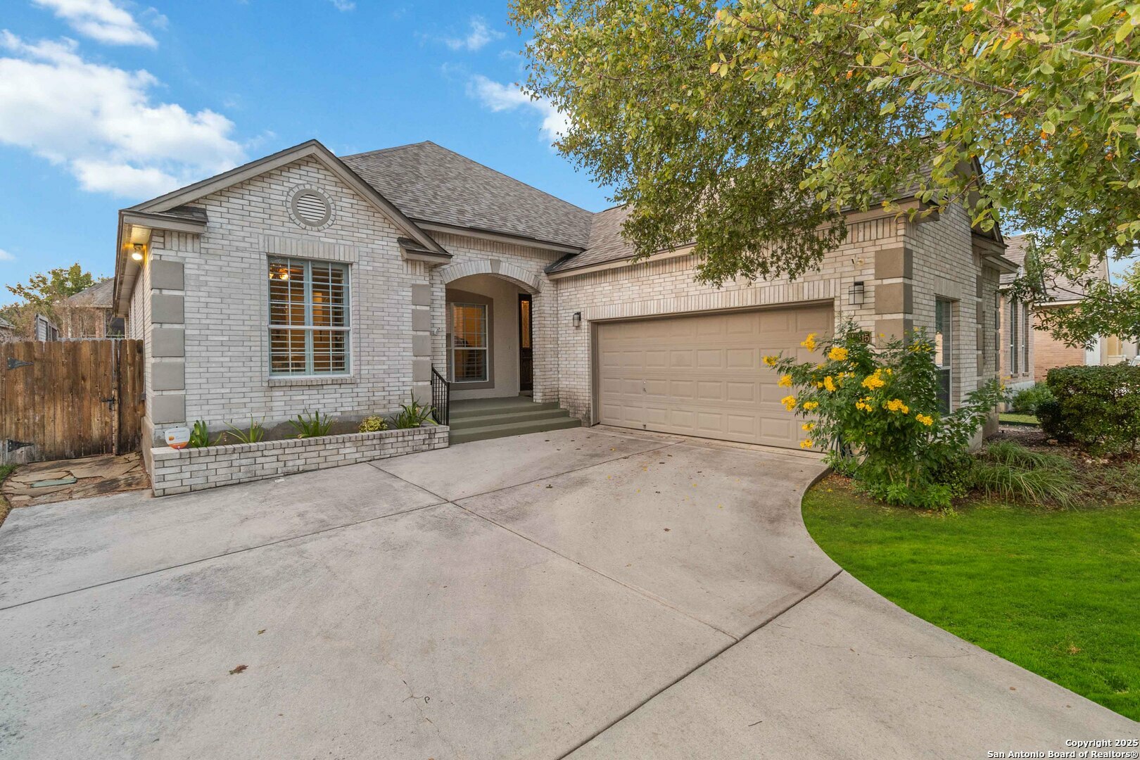 Property Photo:  26315 Tuscan Mdw  TX 78261 