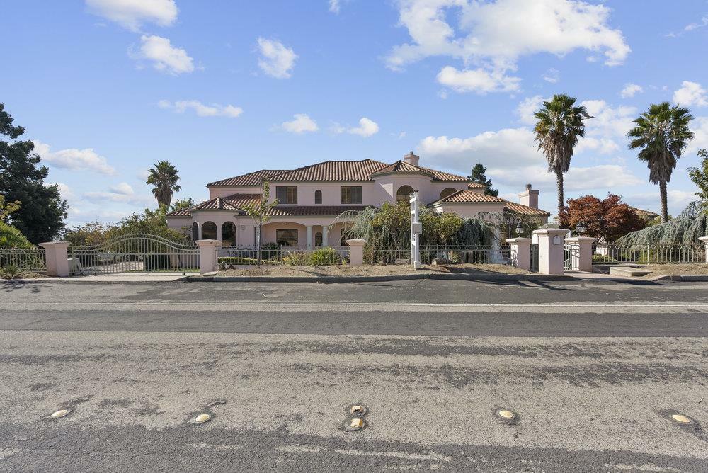 Property Photo:  971 Calaveras Ridge Drive  CA 95035 