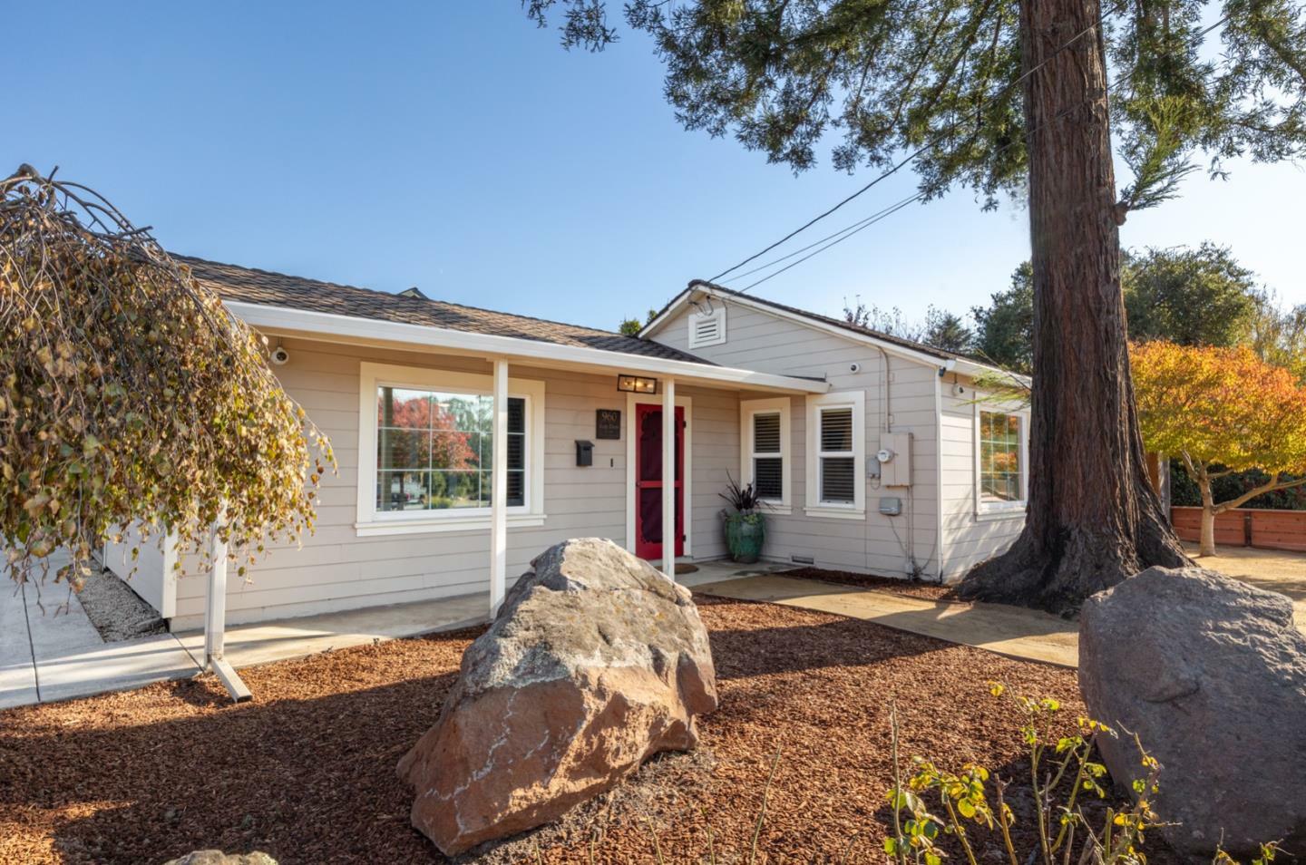 Property Photo:  960 7th Avenue  CA 95062 