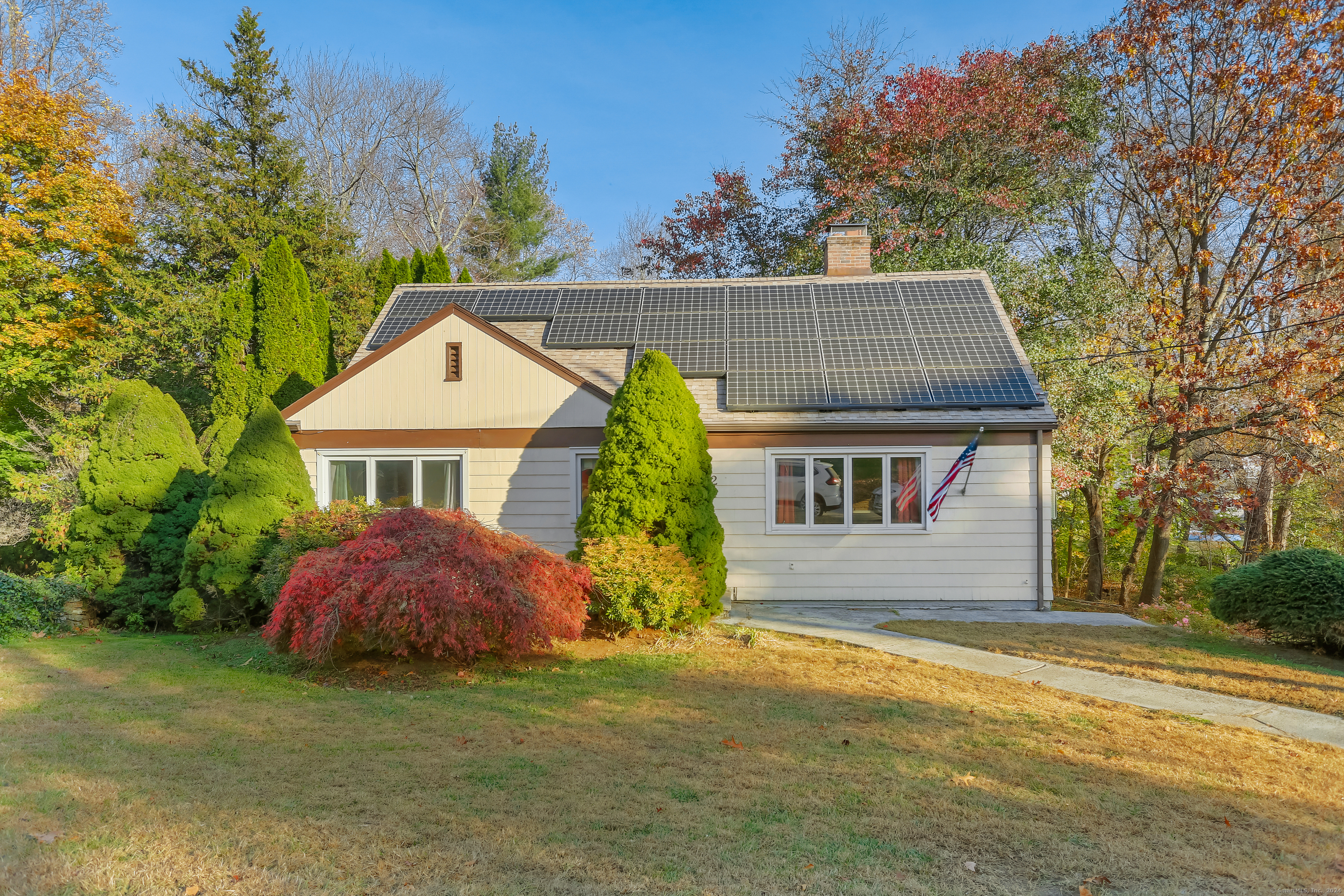 Property Photo:  12 Round Hill Road  CT 06611 