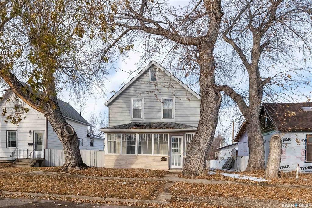 342 Iroquois Street W  Moose Jaw SK S6H 5B2 photo