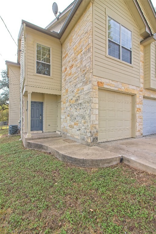 Property Photo:  2903 Whisper Oaks Road  TX 78628 