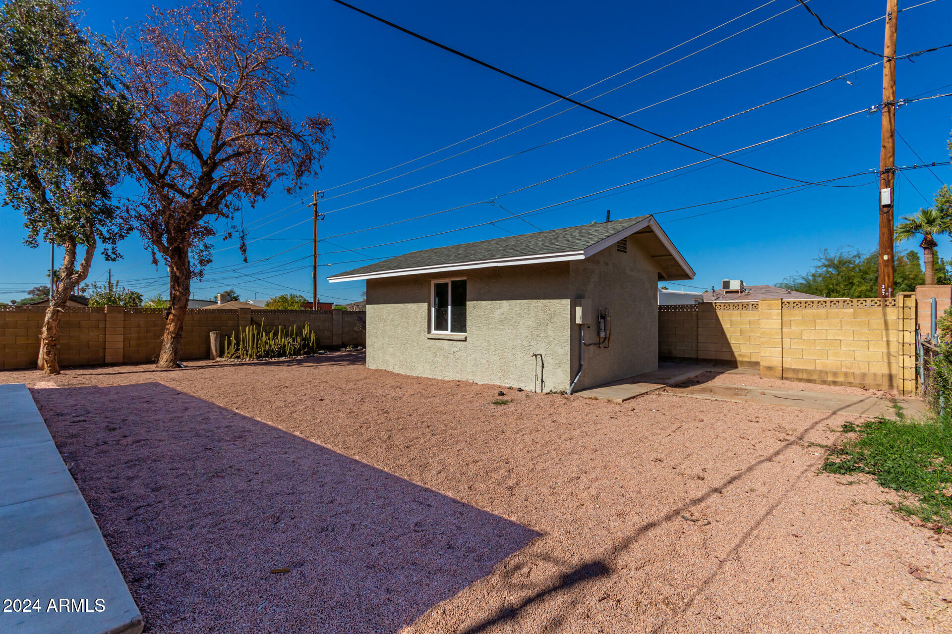 Property Photo:  298 W Tulsa Street  AZ 85225 