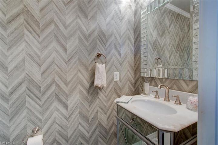 Property Photo:  4641 SW Santa Barbara Pl 5  FL 33914 