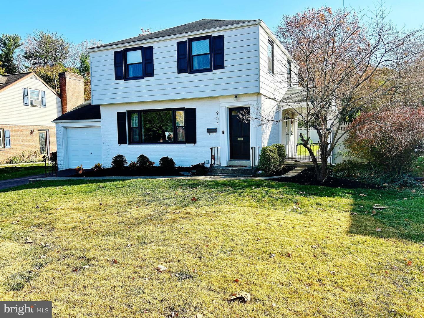 Property Photo:  954 Louise Avenue  PA 17601 