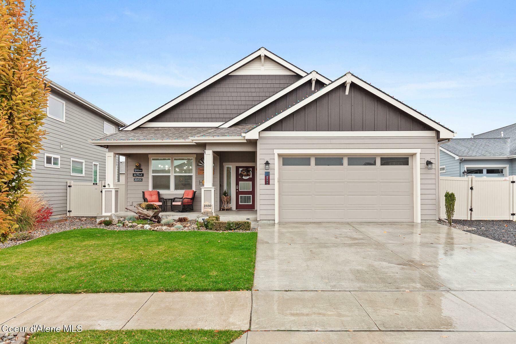 Property Photo:  1880 W Alsea Lp  ID 83854 