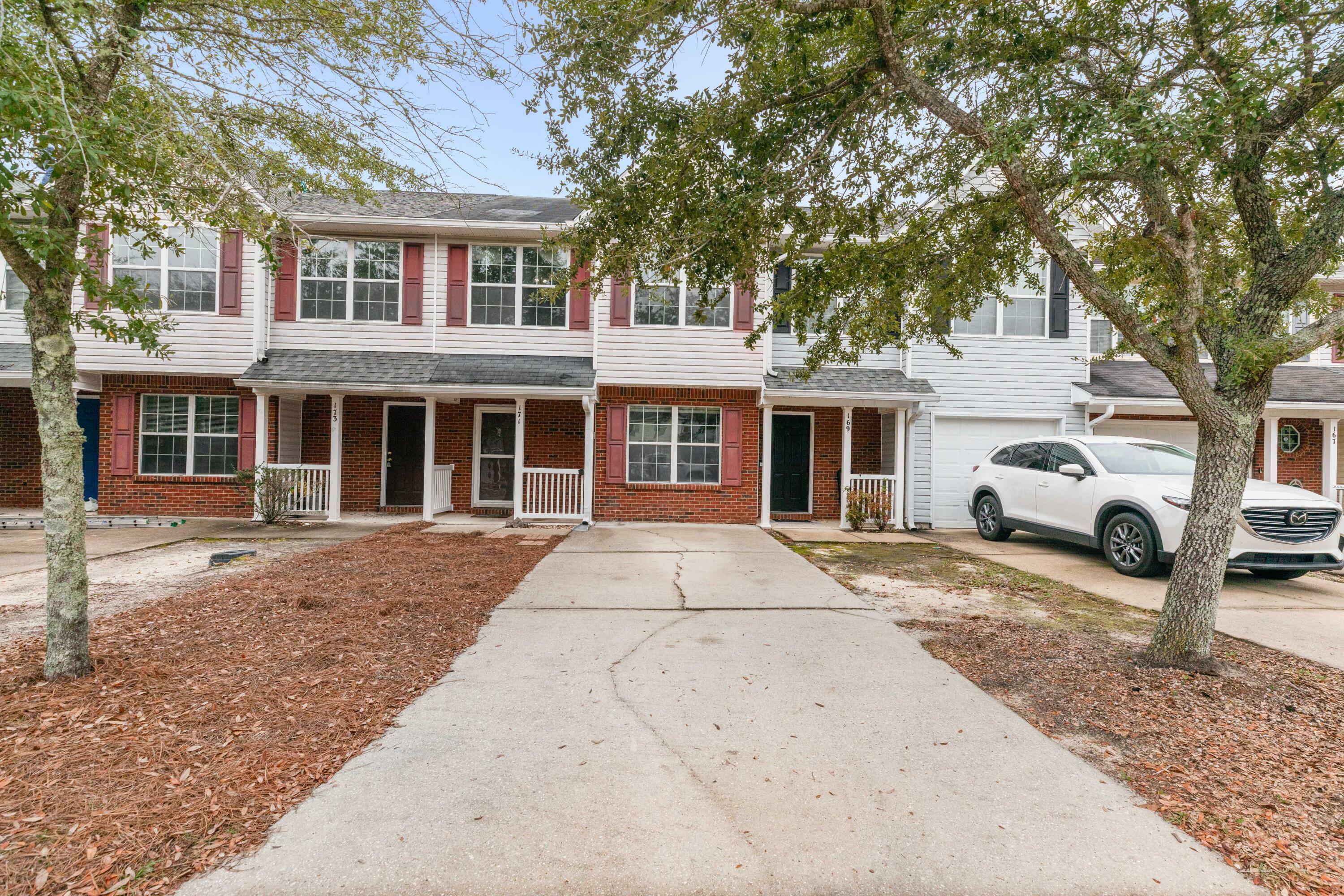 Property Photo:  171 Swaying Pine Court  FL 32539 