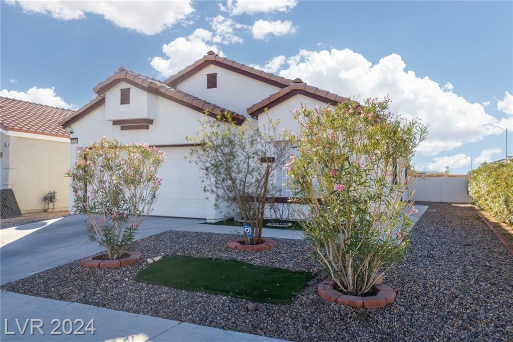 Property Photo:  1209 Star Meadow Drive  NV 89030 